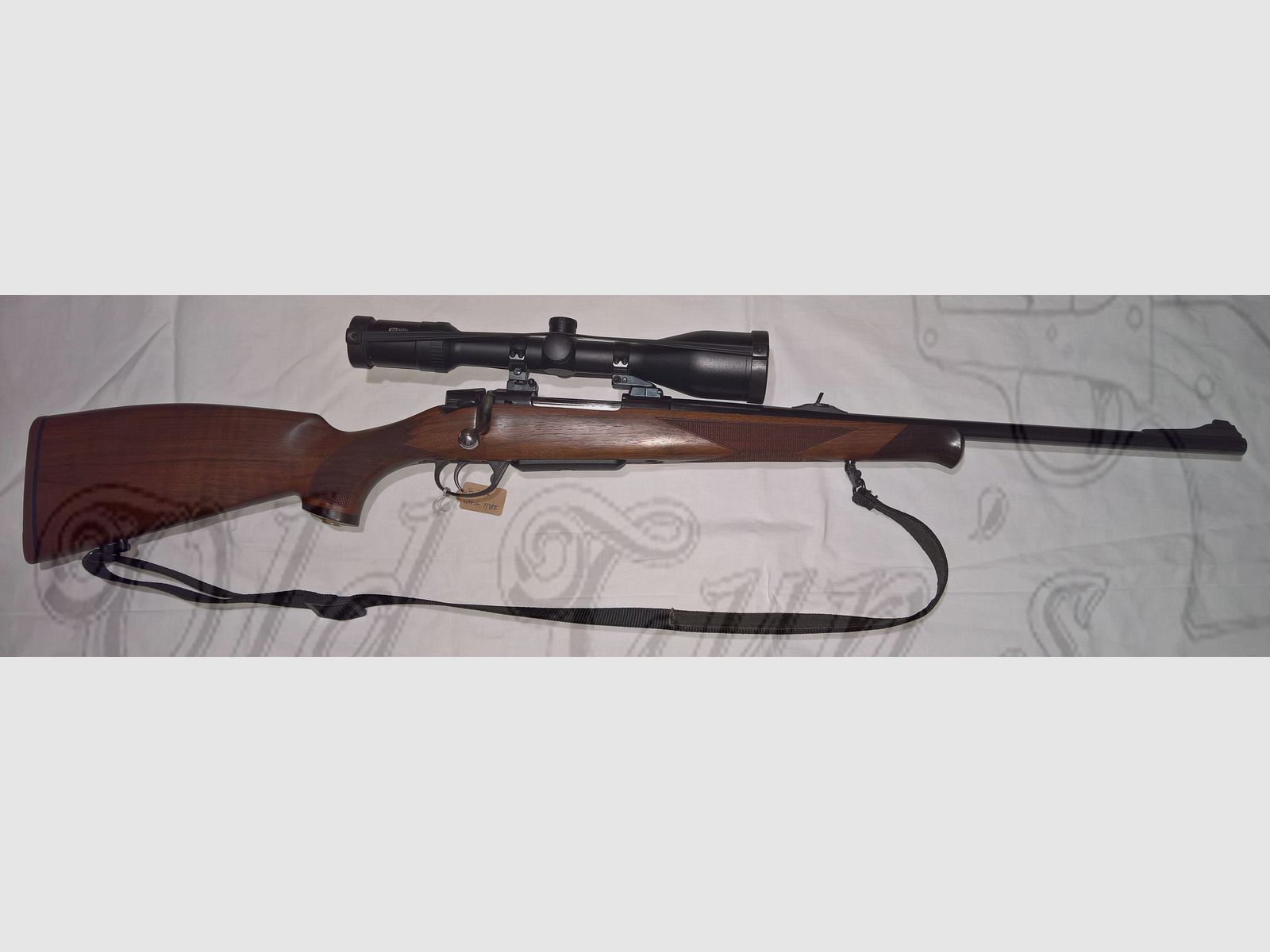 Antonio Zoli carabina ripetitiva 8x57JS Bayern con Meopta Meostar R1 3-12x56RD