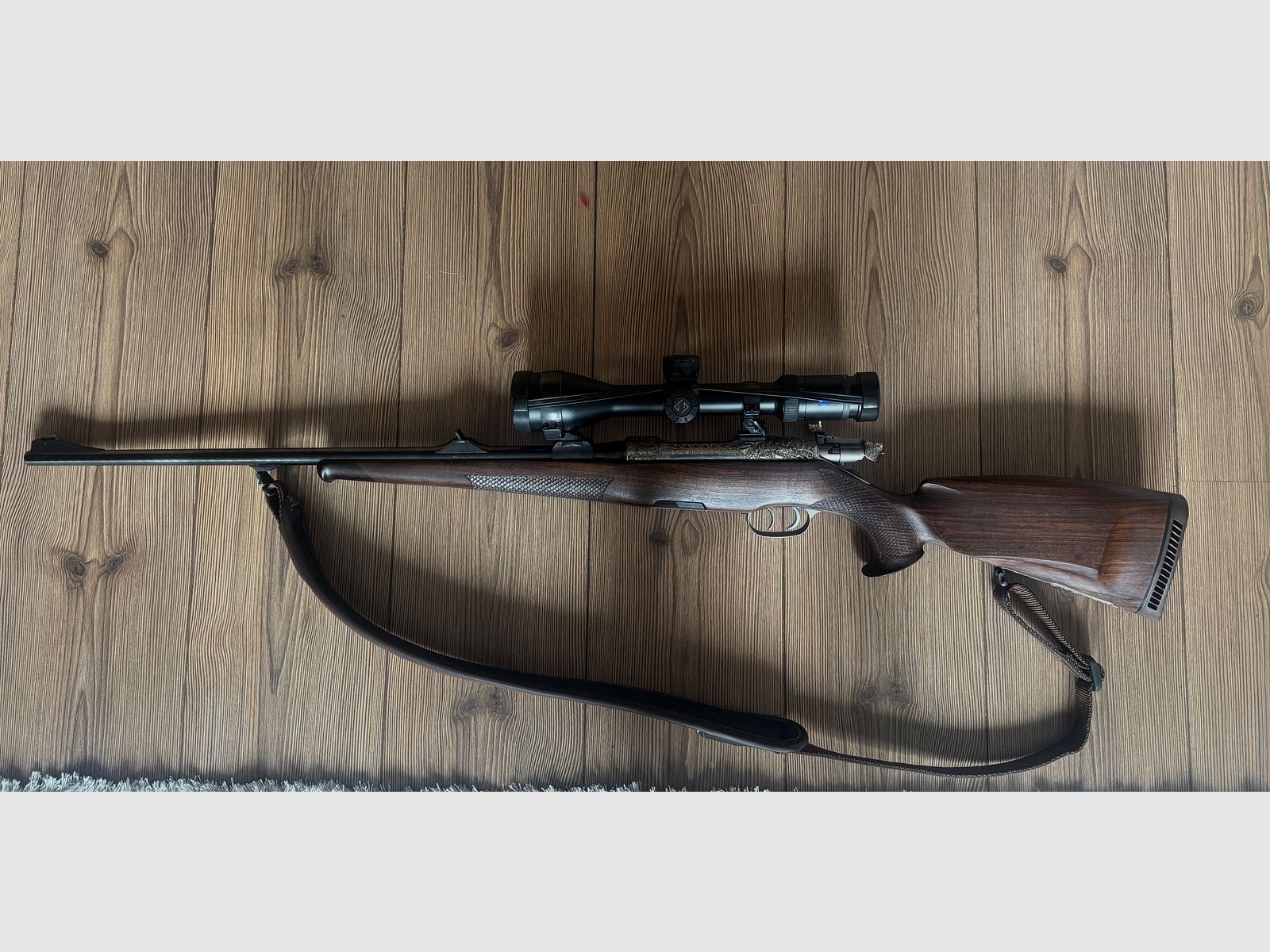 Steyr Mannlicher Luxus Repetierer .243 Win con pregiata incisione & Zeiss Victory HT