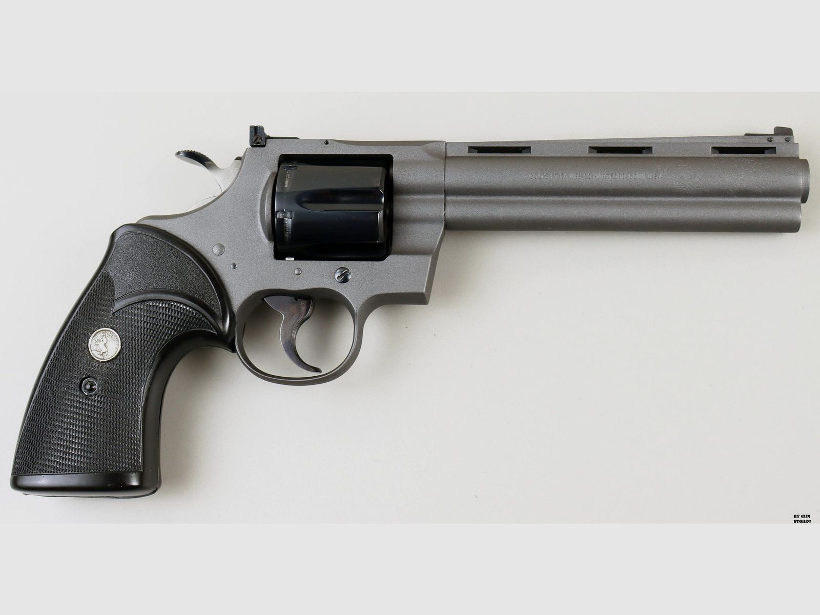 Revolver Colt mod. Python cal. 357 Mag. matr. E48050, immagine 6 di 11