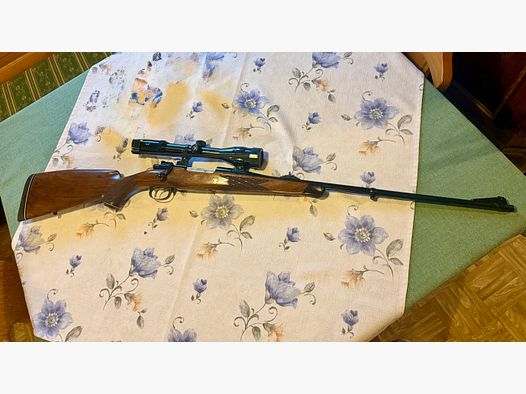 Langwaffe Fabrique Nationale d'Armes de Guerre 8x68S mit Zielfernrohr und Munition