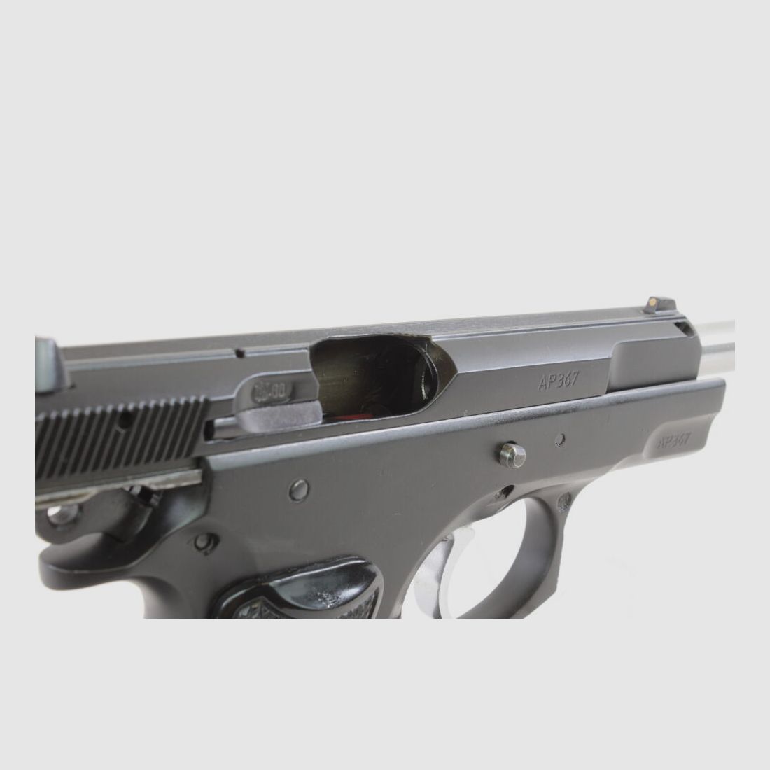 Czech Armory ZBROJOVKA BRNO M 75 Tropen - 9mm Luger