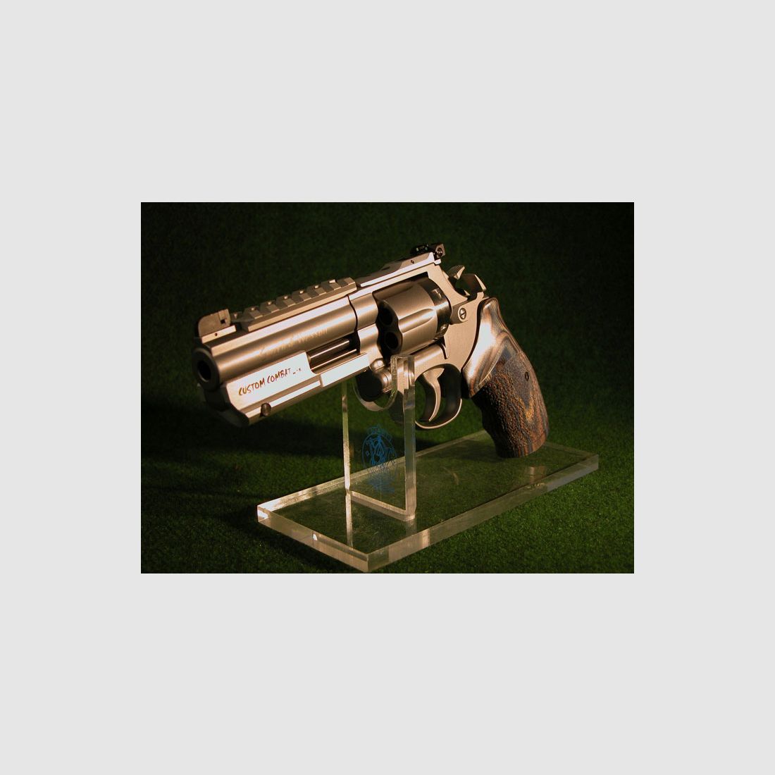 CUSTOM COMBAT SILVER S&W 686-5 4"Zoll 357 Magnum