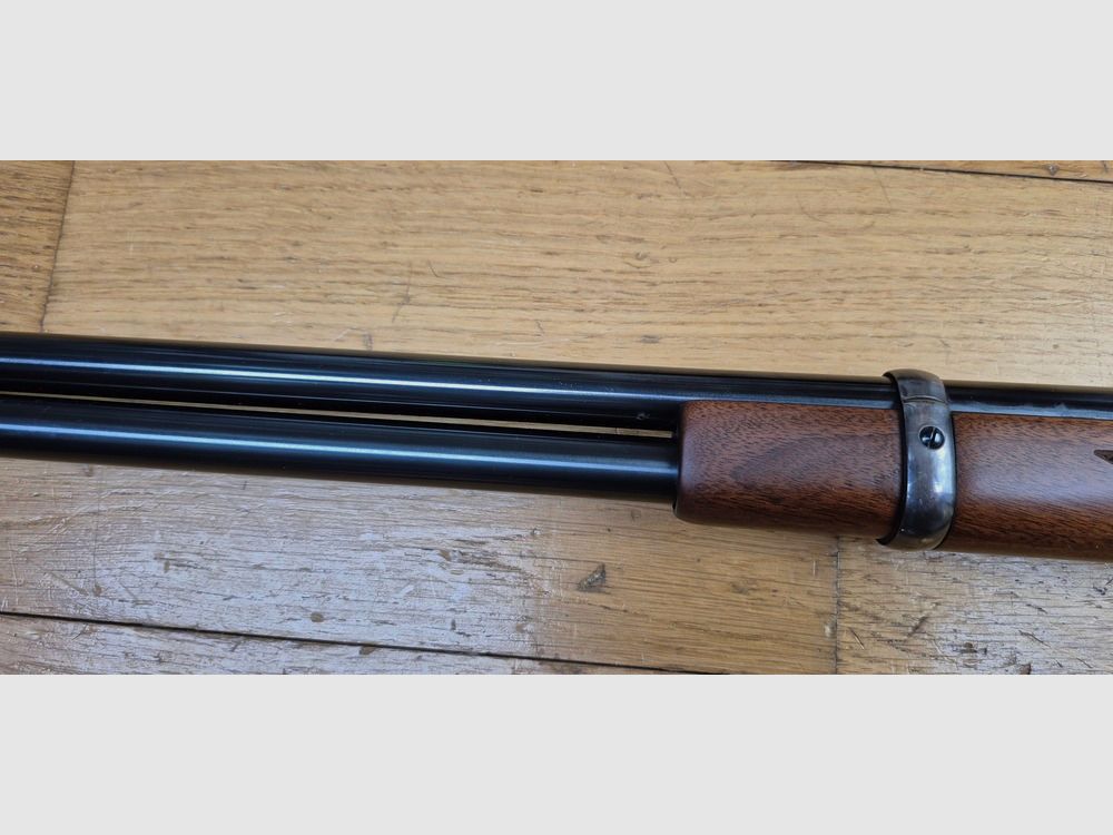 Zeer mooie Winchester herdenkingswapen "Sheriff Bat Masterson" – Saddle Rifle model 1894 – Vuurwapen uit 1979 – Slechts 8.000 exemplaren – Kal. 30-30 Win – ZELDZAAM Originele doos in BE+ – Vuurwapen in bijna nieuwe staat – TBE+++, afbeelding 32 van 36