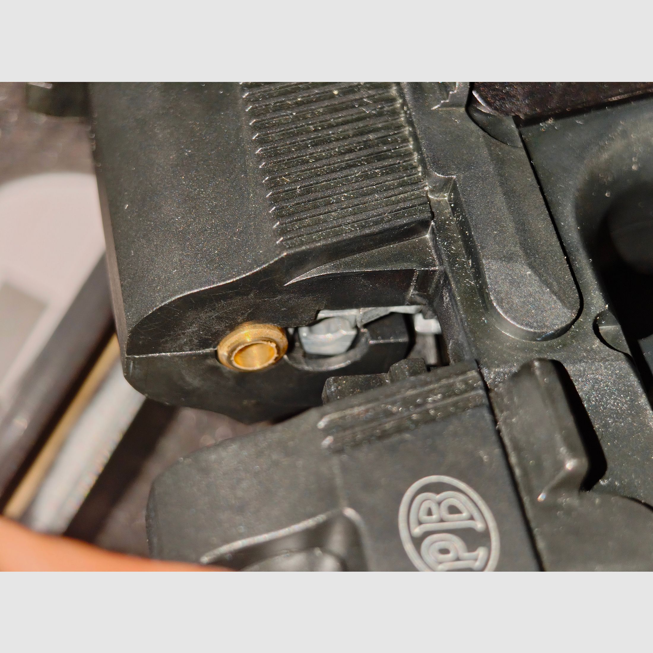 Beretta M92 FS CO2 Pistole 4,5 mm Diabolo brüniert