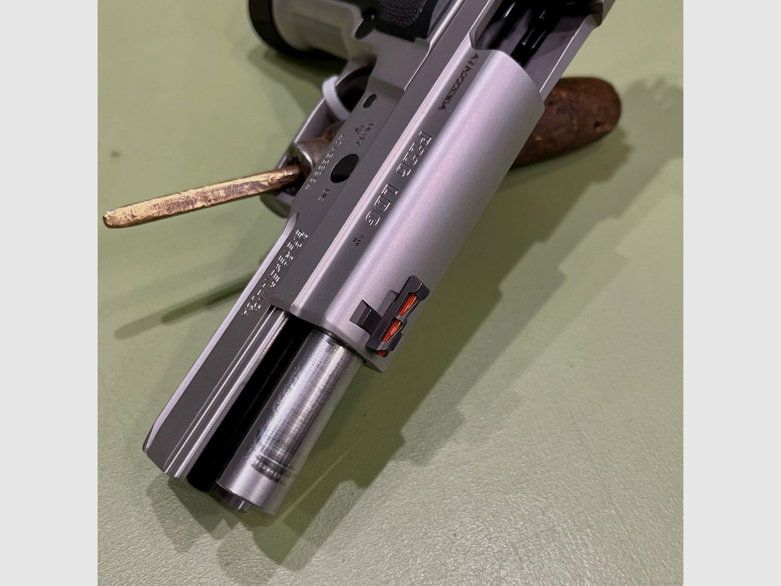 Sig Sauer P226 LDC 9×19, Bild 8 von 8