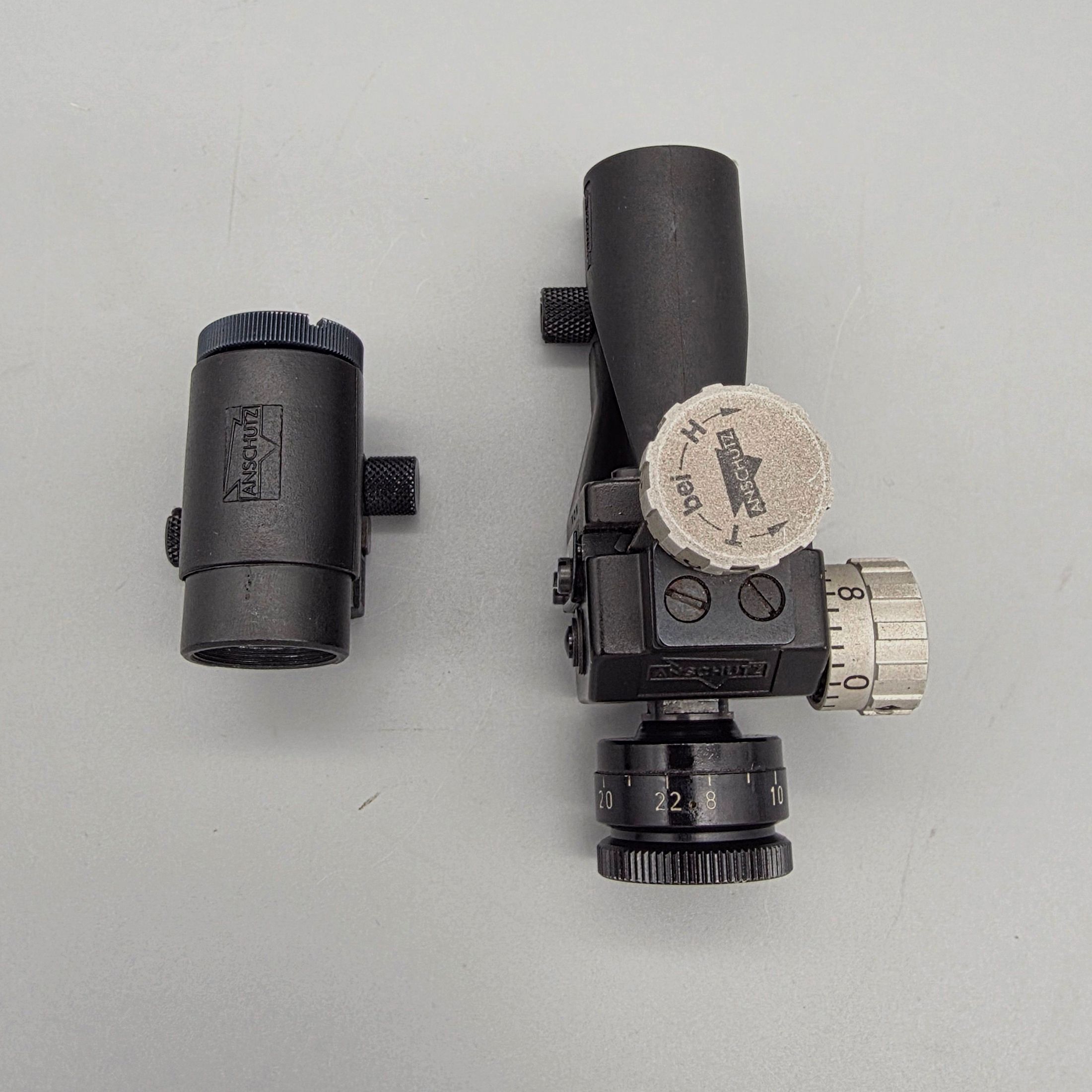 Anschütz Diopter und Korntunnel  6832 mit Stufenlos verstellbarer Irisblende 6805