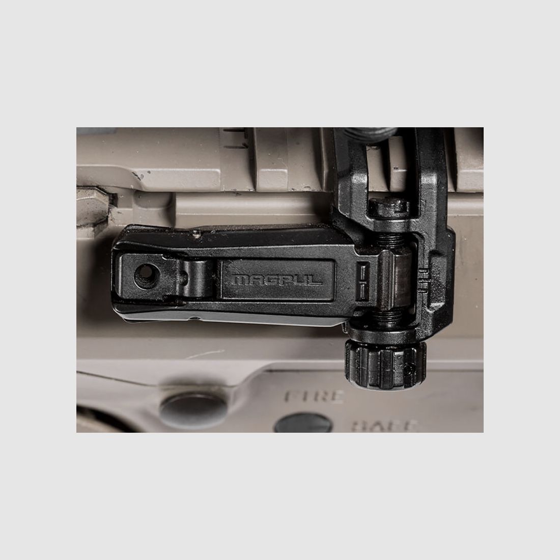 MAGPUL MBUS PRO OFFSET Set di mirini pieghevoli