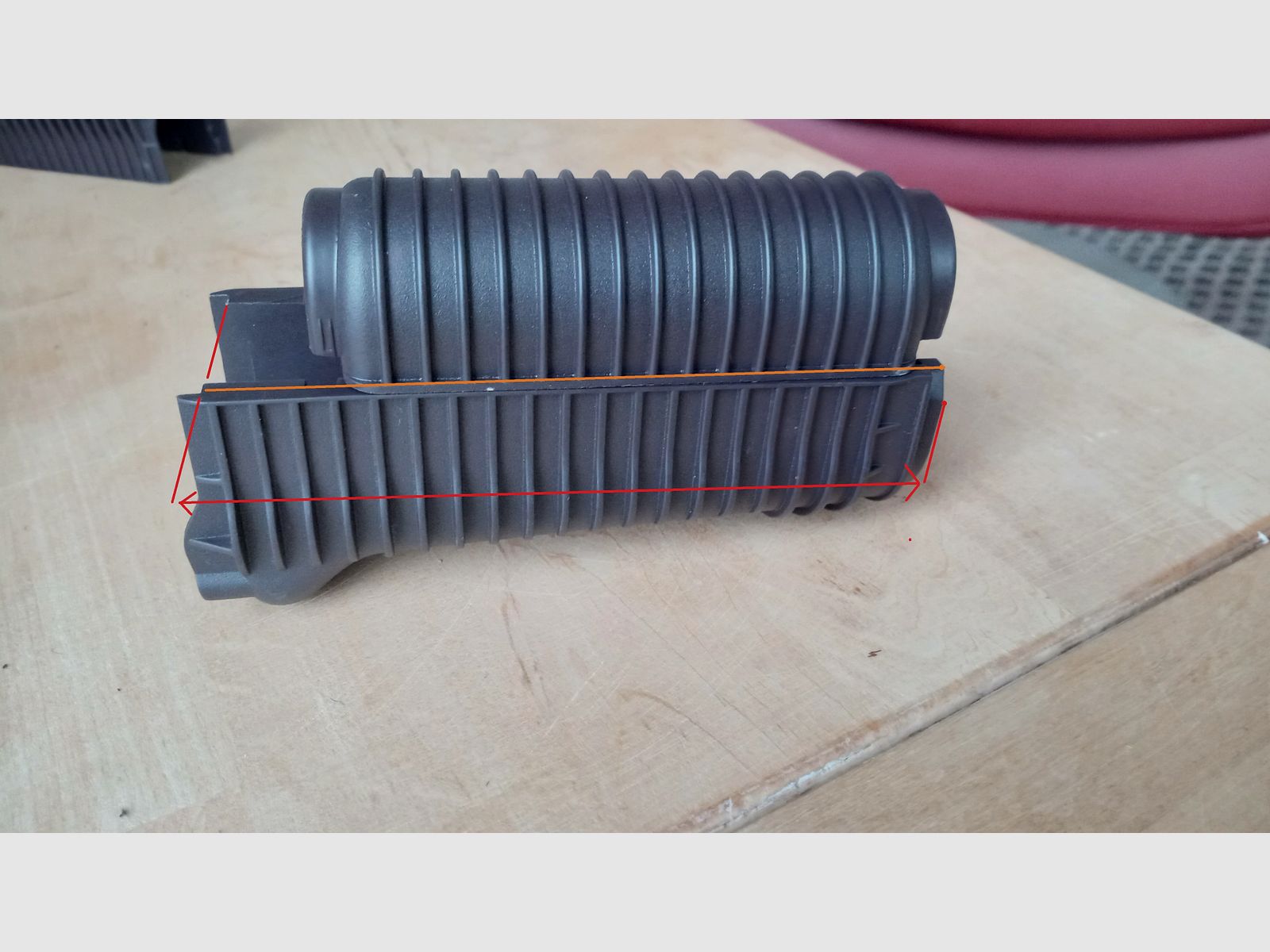 AIRSOFT - Gerippter Pflaumen-Polymer-Handschutz für die Spielzeug Krinkov (AKS-74u) / Preis VB // GBB S-AEG / AKSU