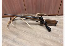 Sauer 101 GTI, mit Leica Magnus 1,5-10x42 i, mit Schiene