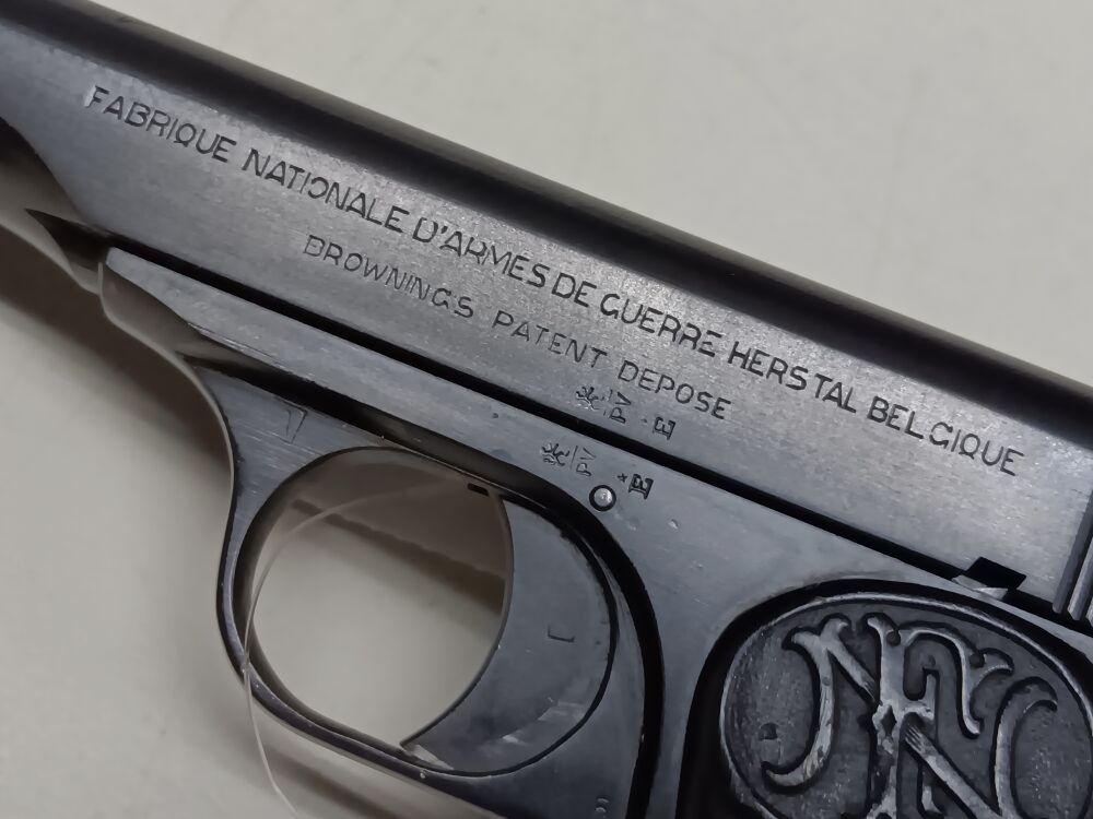 FN - Fabrique Nationale D`Armes De Guerre - Herstal - Belgique Mod. 1910/22 " Königin Wilhelmina "