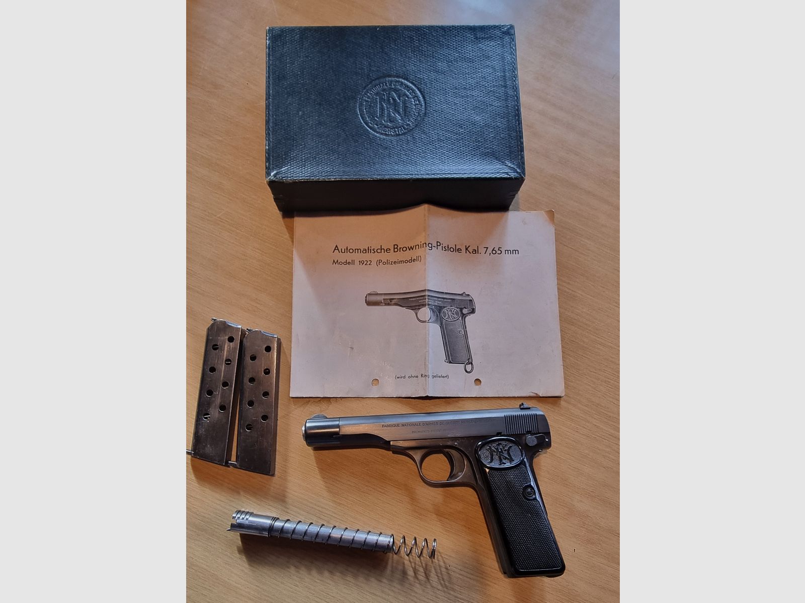 FN Modell 1922 7,65 Browning mit Wechsellauf 9mm Kurz