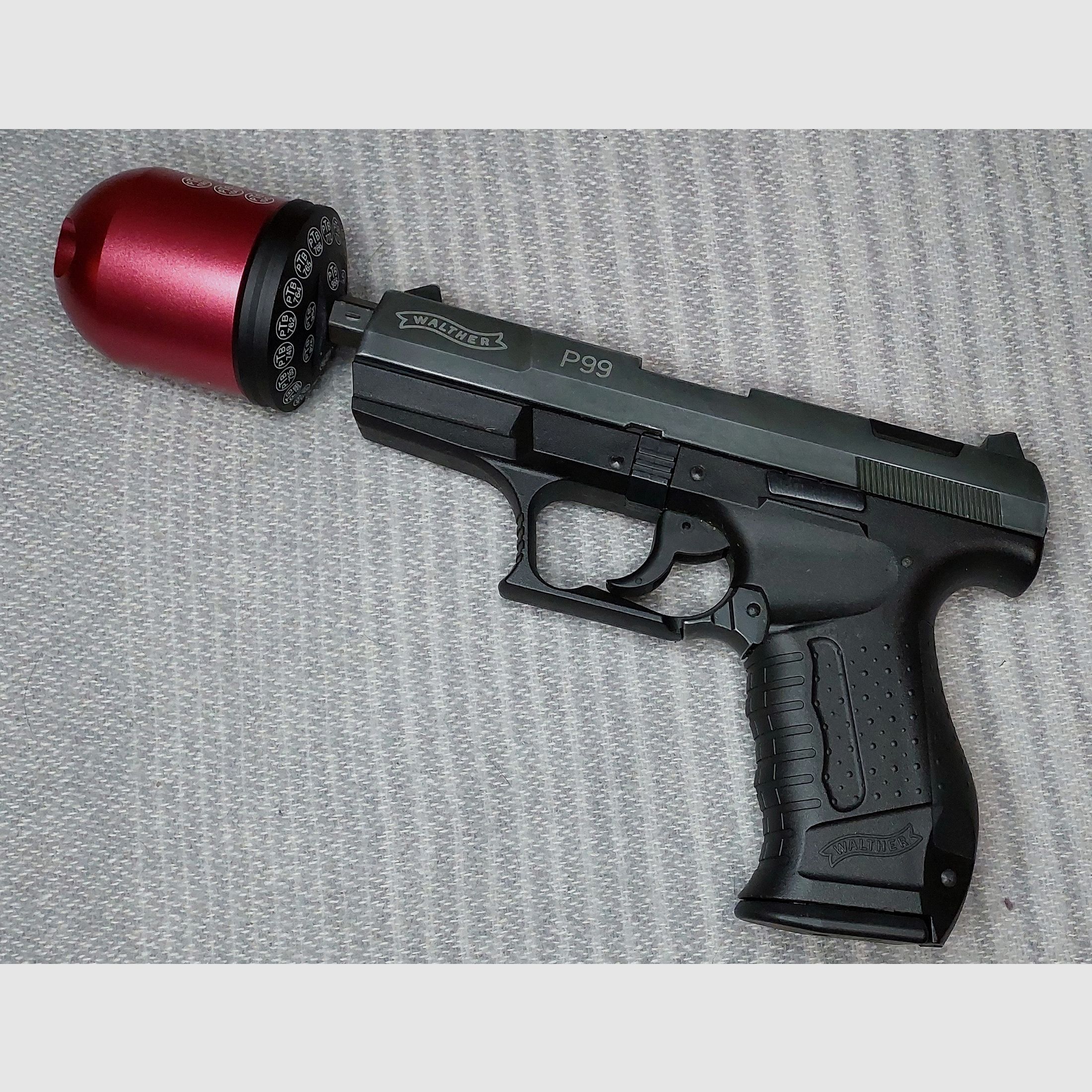 Walther P99 Schreckschuss Pistole 9mm P.A.K. (PTB 762) mit Multiabschussbecher