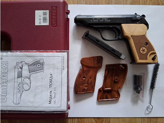 Reck Umarex Mod. Pobeda (Makarov) Cal. 9 mm P.A.K., wooden grips, spare magazine, (like new)
