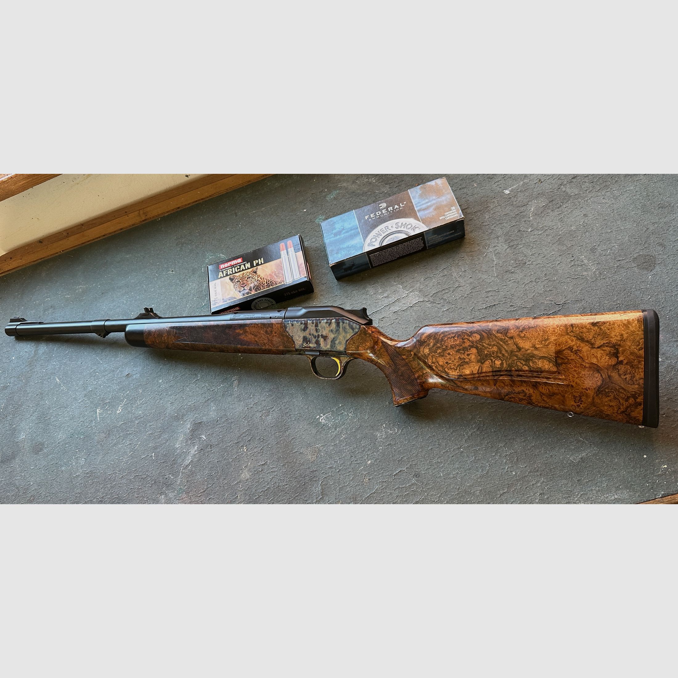 Blaser R8 Selous Custom 375H&H