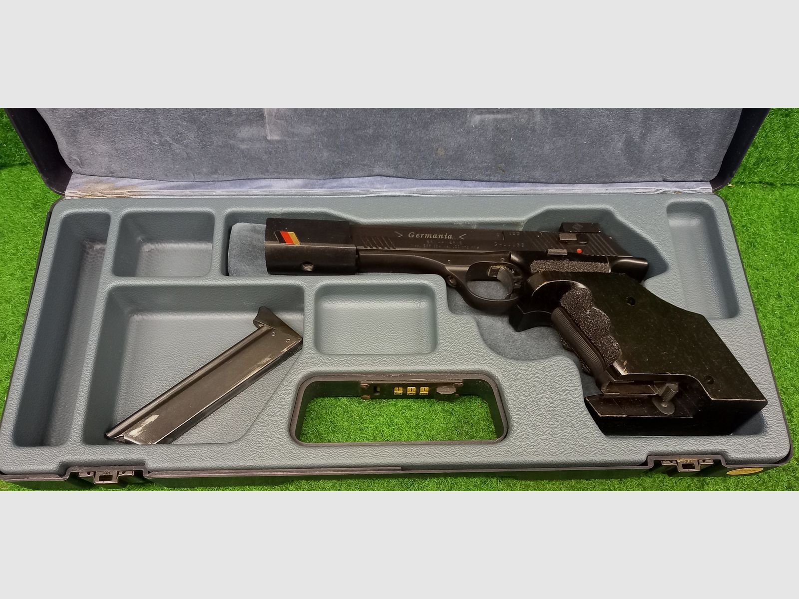 Erma ESP 85 Edition Germania in caliber .22 LR