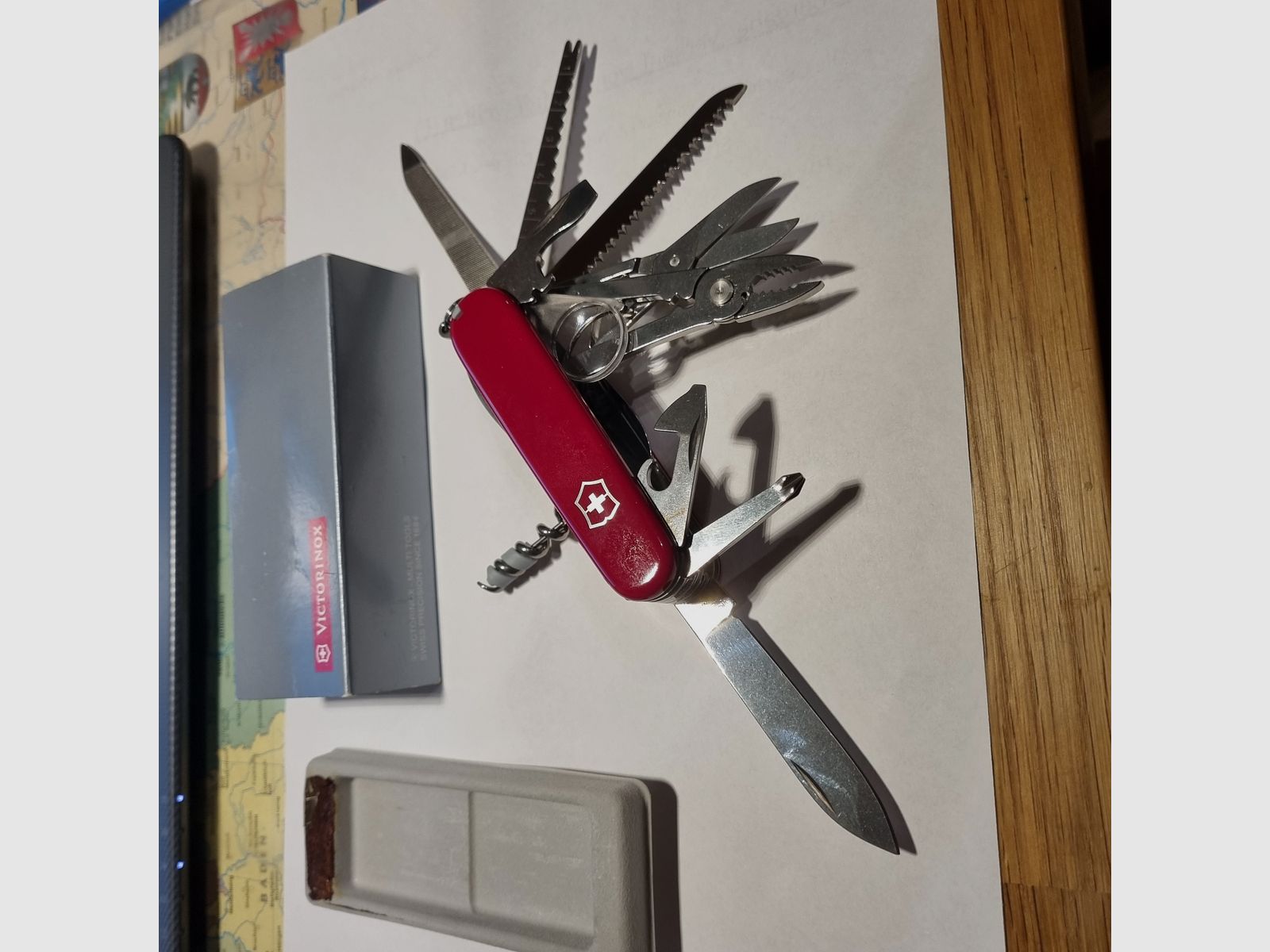 Victorinox Swiss Champ 1.6795