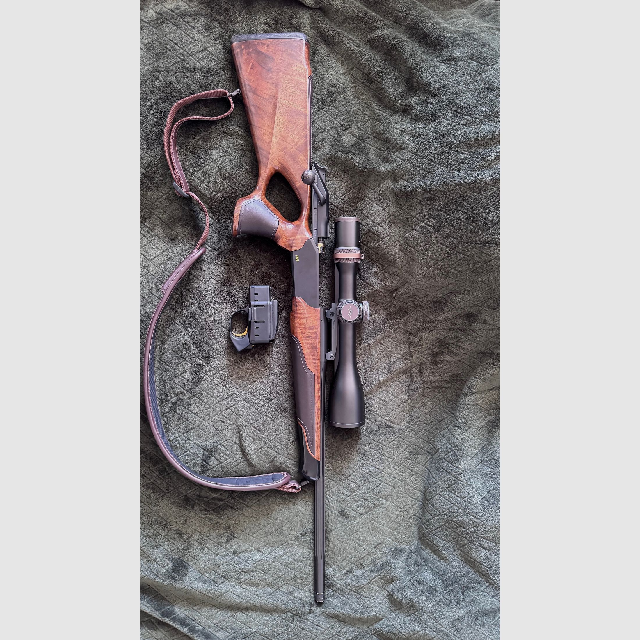 Blaser r8 professionell success Holz Leder Variante mit blaser Zielfernrohr Kaliber 30-06 mit viel extras