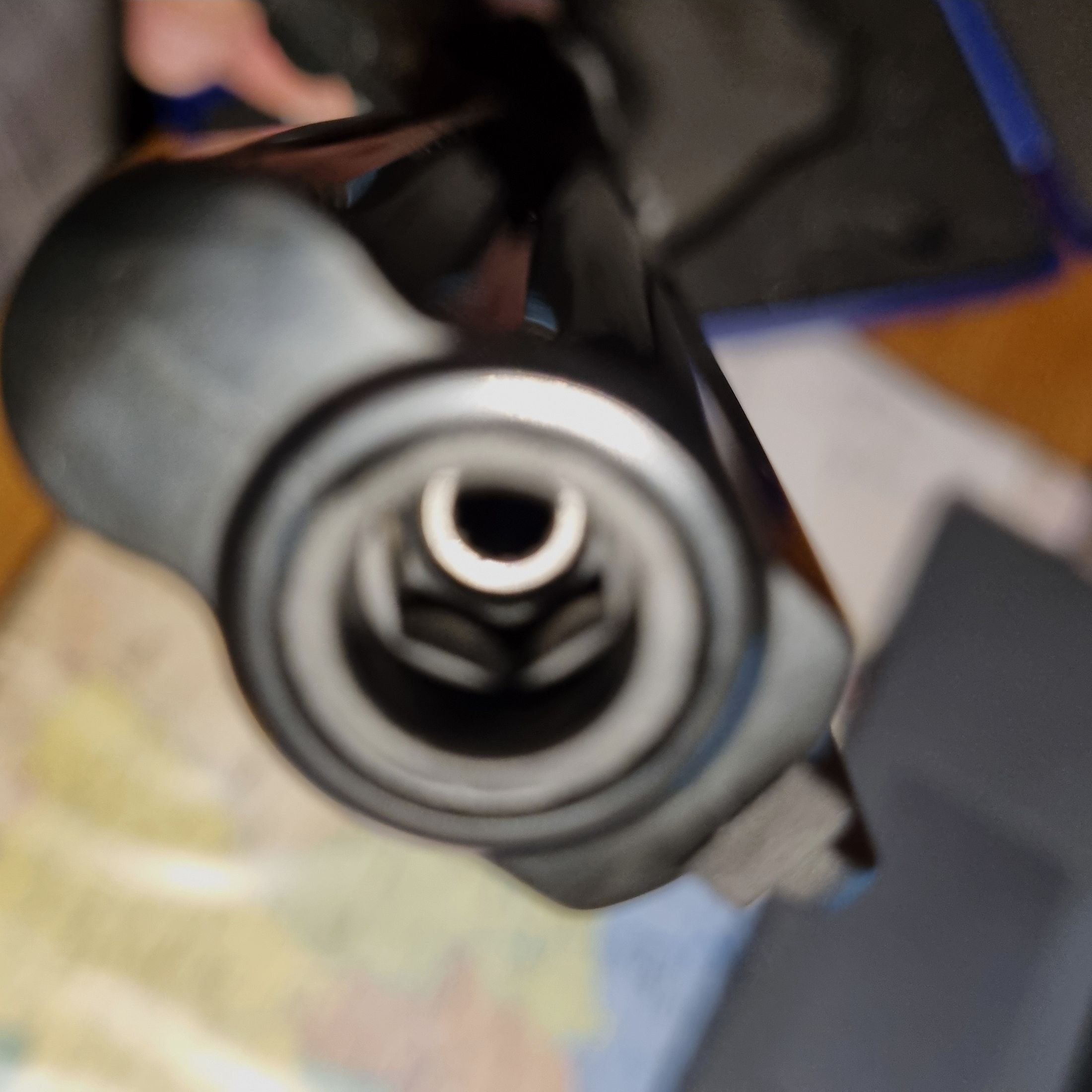 Smith & Wesson 586 Co2 revolver - 6 inches blued 4.5 mm diabolo