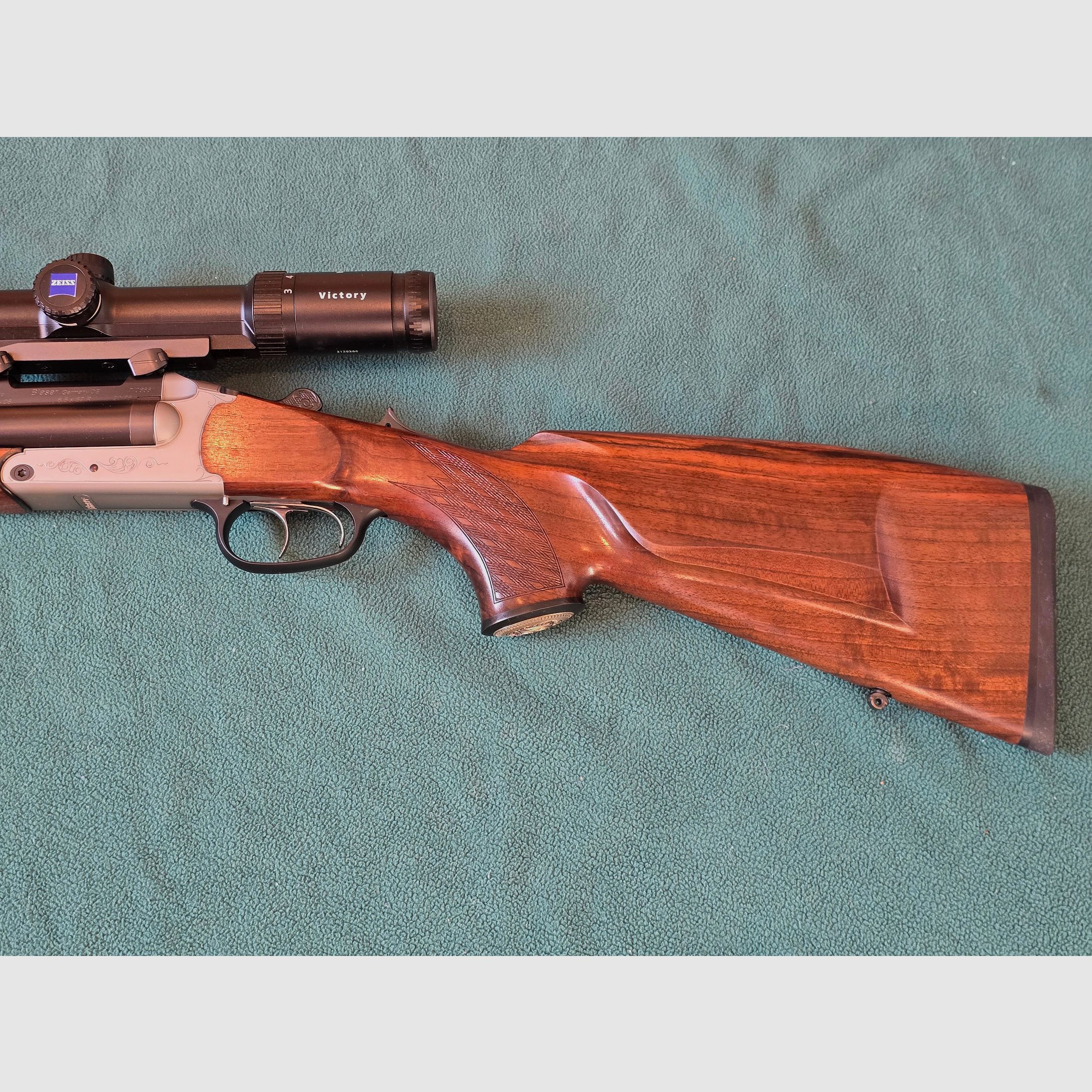 Blaser D99 Duo with Blaser saddle mount and Zeiss Varipoint 3-12 ×56 illuminated reticle
