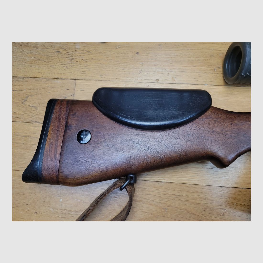 Wunderschönes und sehr seltenes Präzisionsgewehr FR-F1 Typ A – Originalkaliber 7,5×54 MAS – Zielfernrohr APX 806 Nr. 3 (das richtige!) – Spiegel-Lauf mit vollem Potenzial – 2 Magazine mit Gummifuß (auch die richtigen!) – Hervorragender Zustand – Wunderschöne Waffe und Highlight einer französischen Vorschriftssammlung – TBE++, Bild 3 von 30