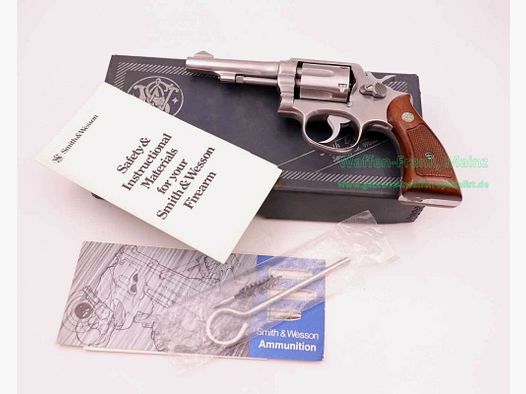 Smith and Wesson - USA Model 64