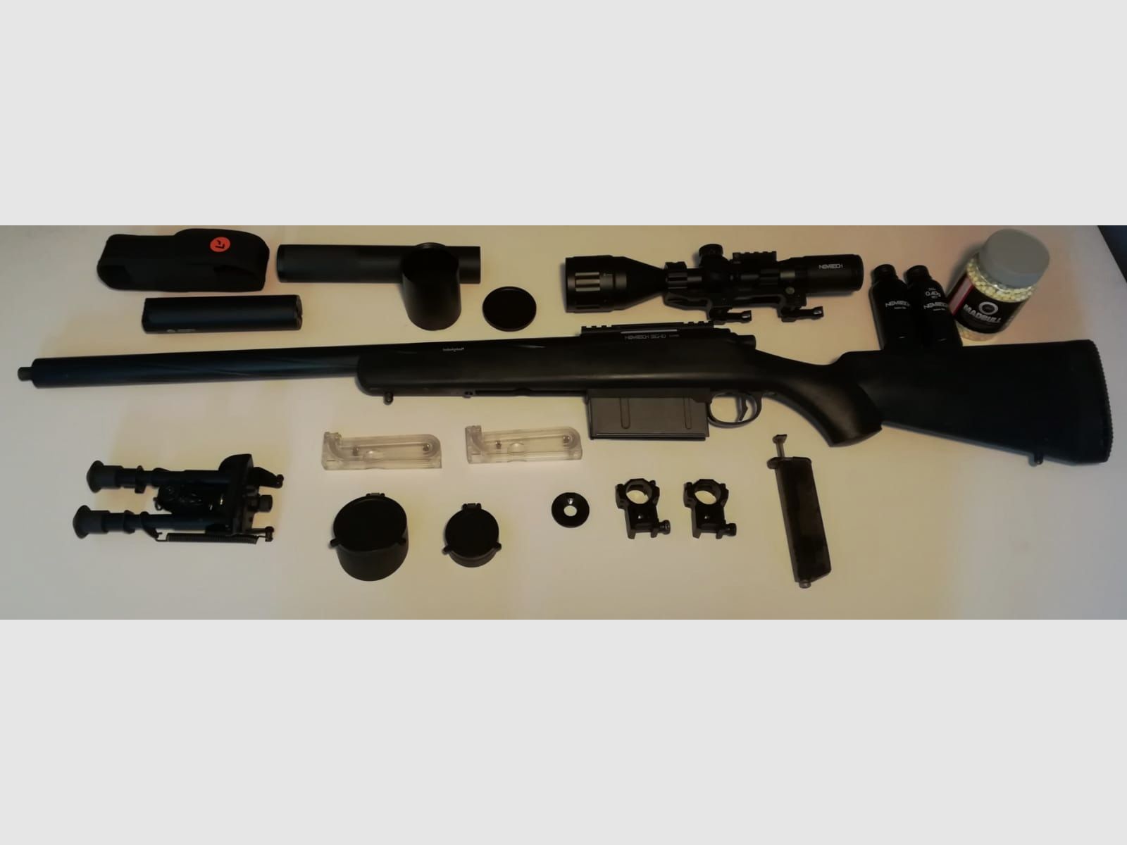 Novritsch SSG10 A1 5 Joules M220 - Complete equipment with some accessories
