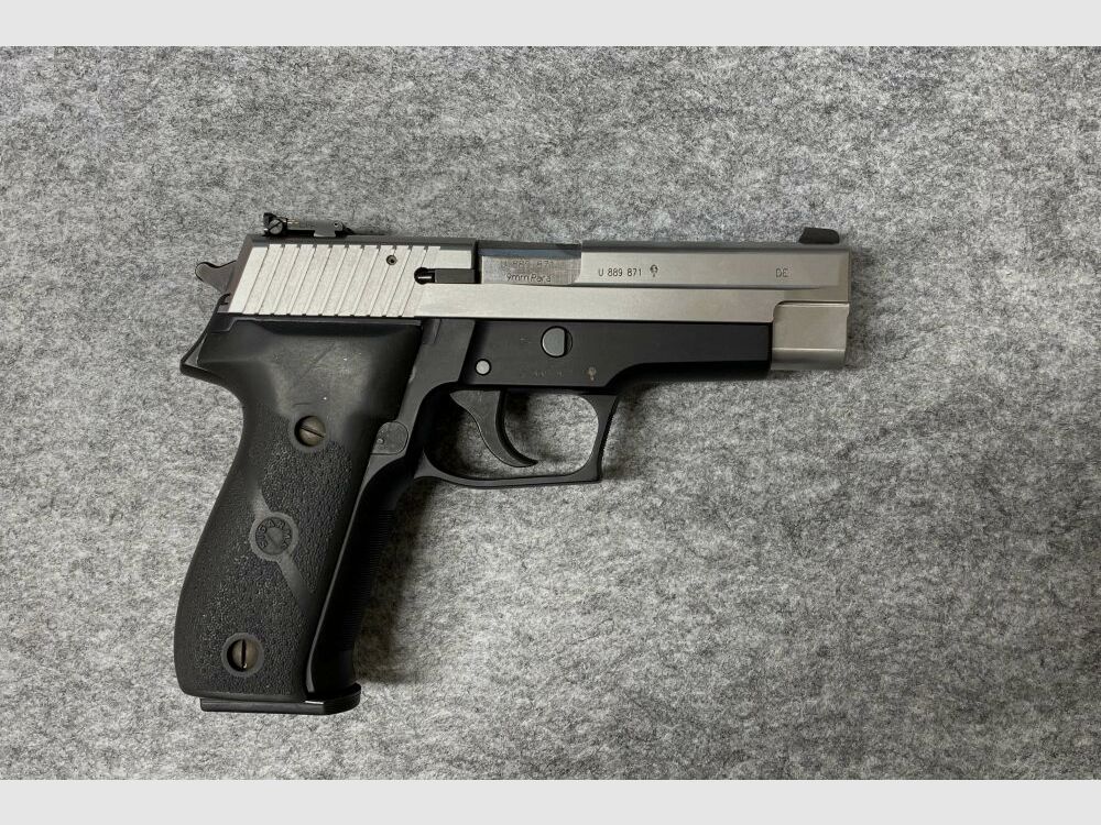 SIG Sauer P226 Sport 9mm Luger