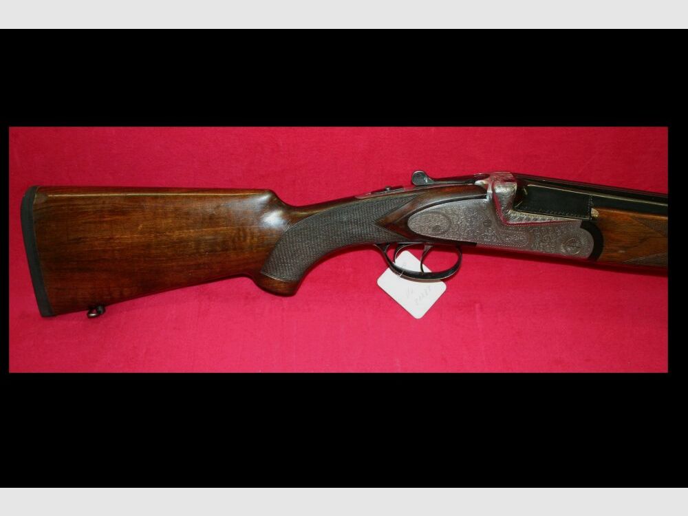 Turin with side lock