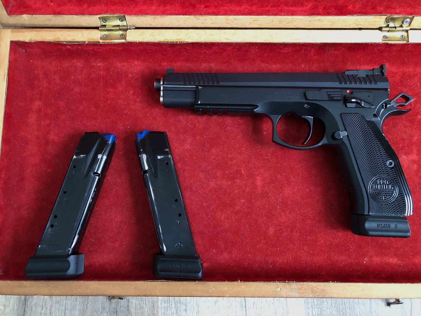Pistol of the type CZ Taipan Pro Tuning in caliber 9 mm Luger