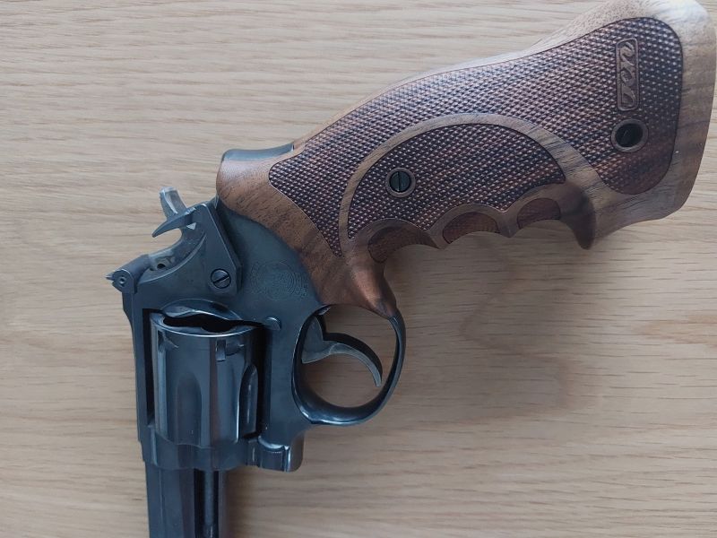 Smith & Wesson Mod. 586 - 6'' 357Mag