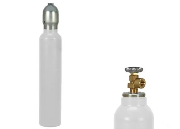 Druckluftflasche 10 Liter 300 bar mit Standardventil