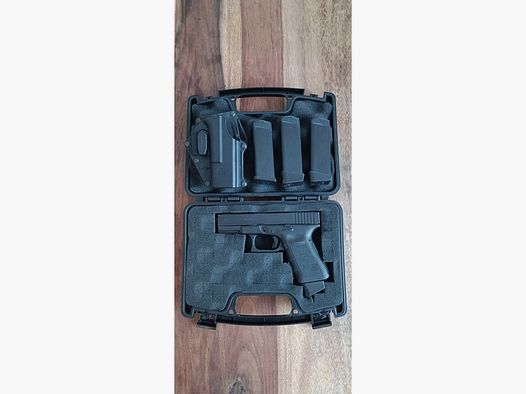 Glock 19 mit Zubehör