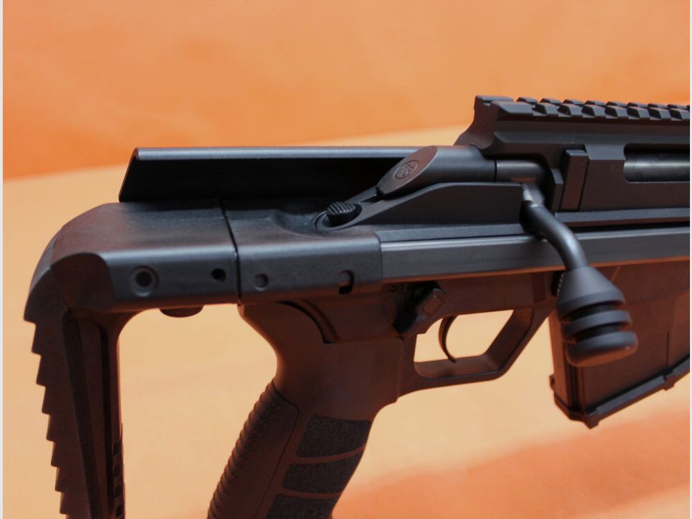 CZUB Rep. Rifle 7,62x39 CZUB CZ 600 Trail, cañón flotante de 412 mm (M15x1)/ culata deslizante