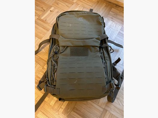 Tasmanian Tiger TT‑Radiopack – Coyote, ligeramente usado