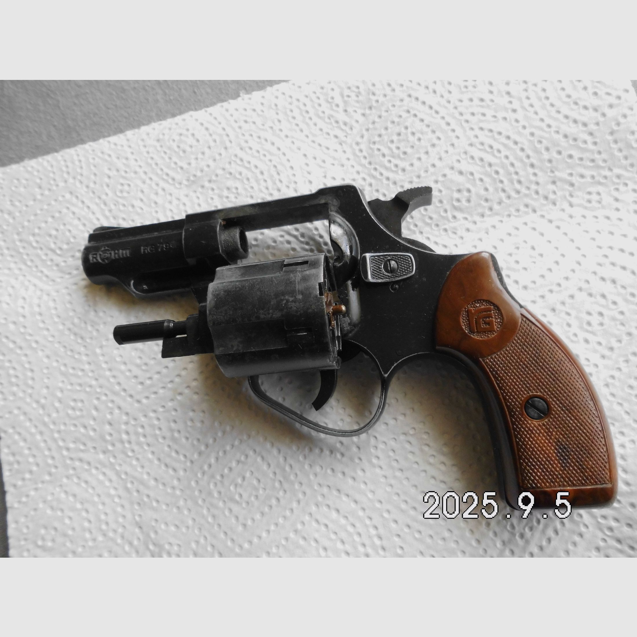 Blank firing revolver Röhm 78.