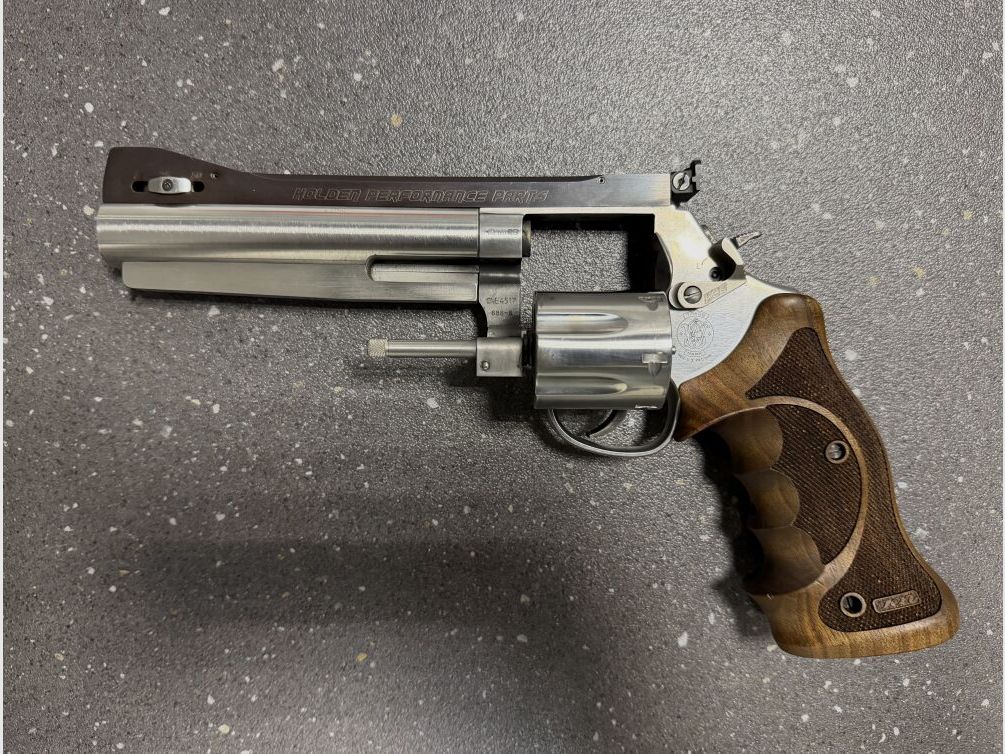 Smith & Wesson S&W 686-4 HCG Holden Custom Guns