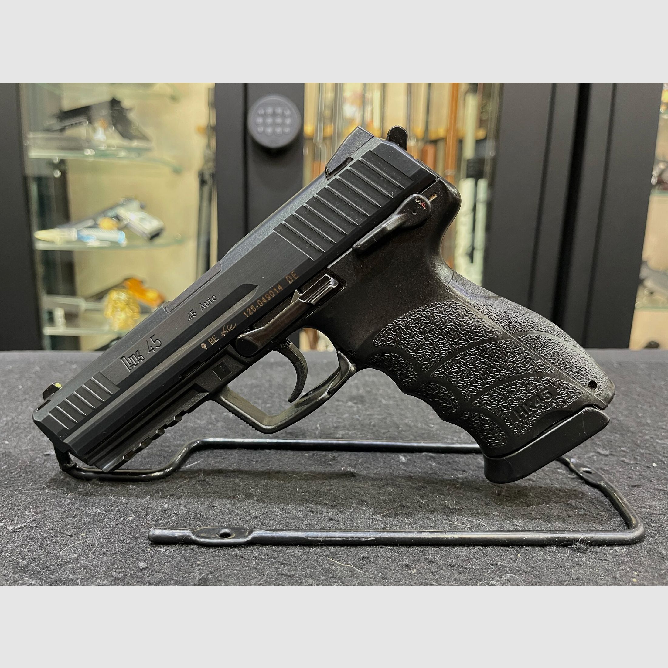 HECKLER & KOCH HK 45, immagine 2 di 11