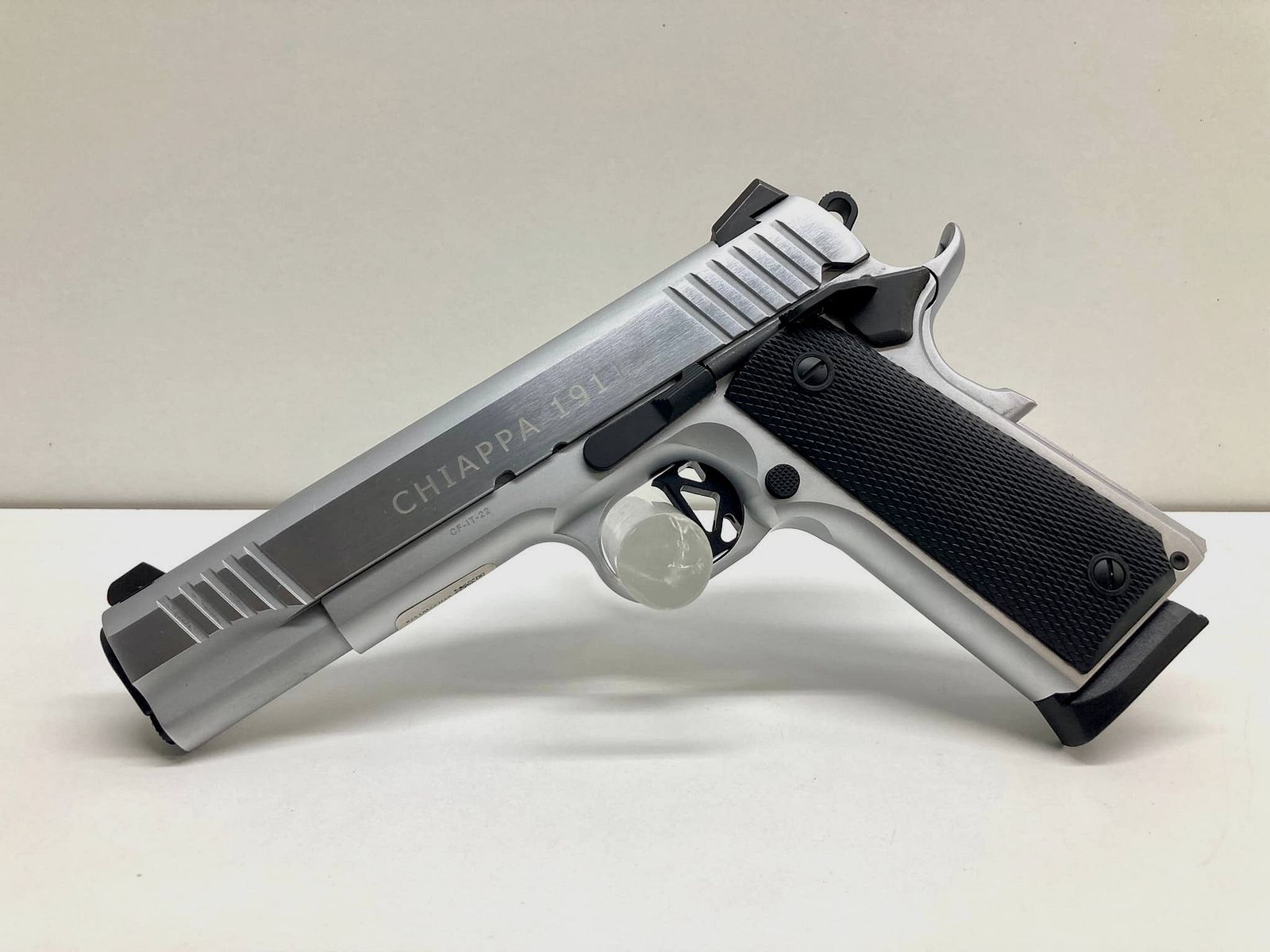 CHIAPPA 1911 Superior Chrome 5″ | 9mm Luger