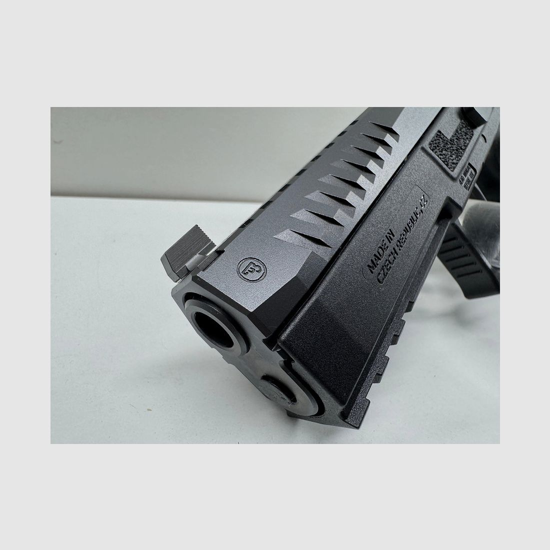 Pistolet CZ P-09 F Nocturne, image 4 sur 10