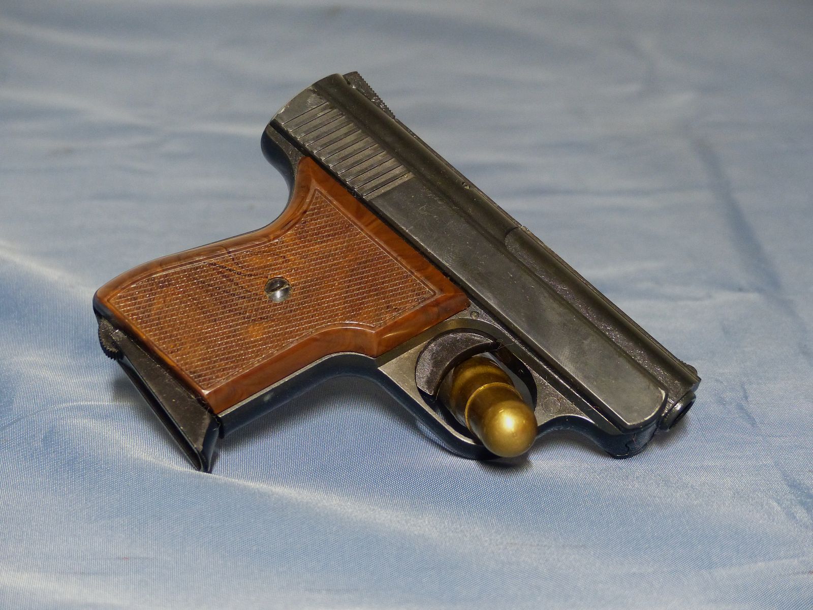 Schreckschuss Gas Pistole Rhöner Sportwaffen GmbH SM 15 Cal. 8 mm Knall PTB 83/2 aus 1977 vintage