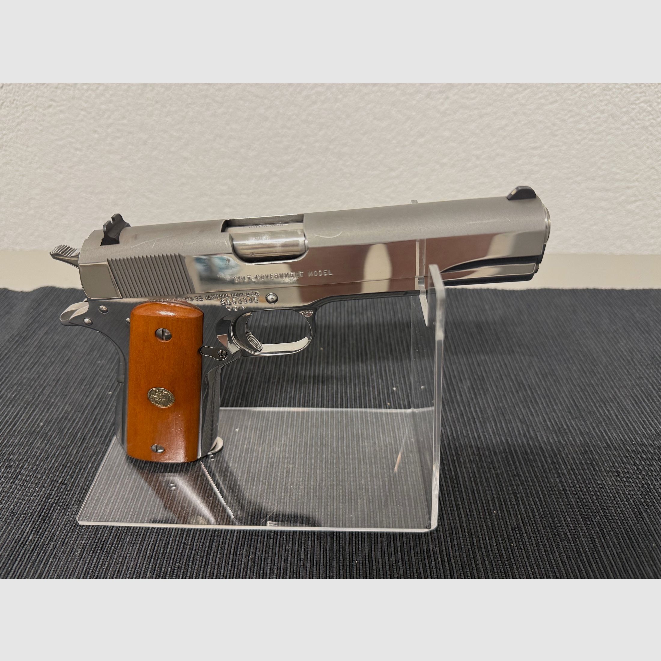 Colt MK IV Series 80 1911 Government in Chrom Kaliber .45Auto  ACP sehr selten!