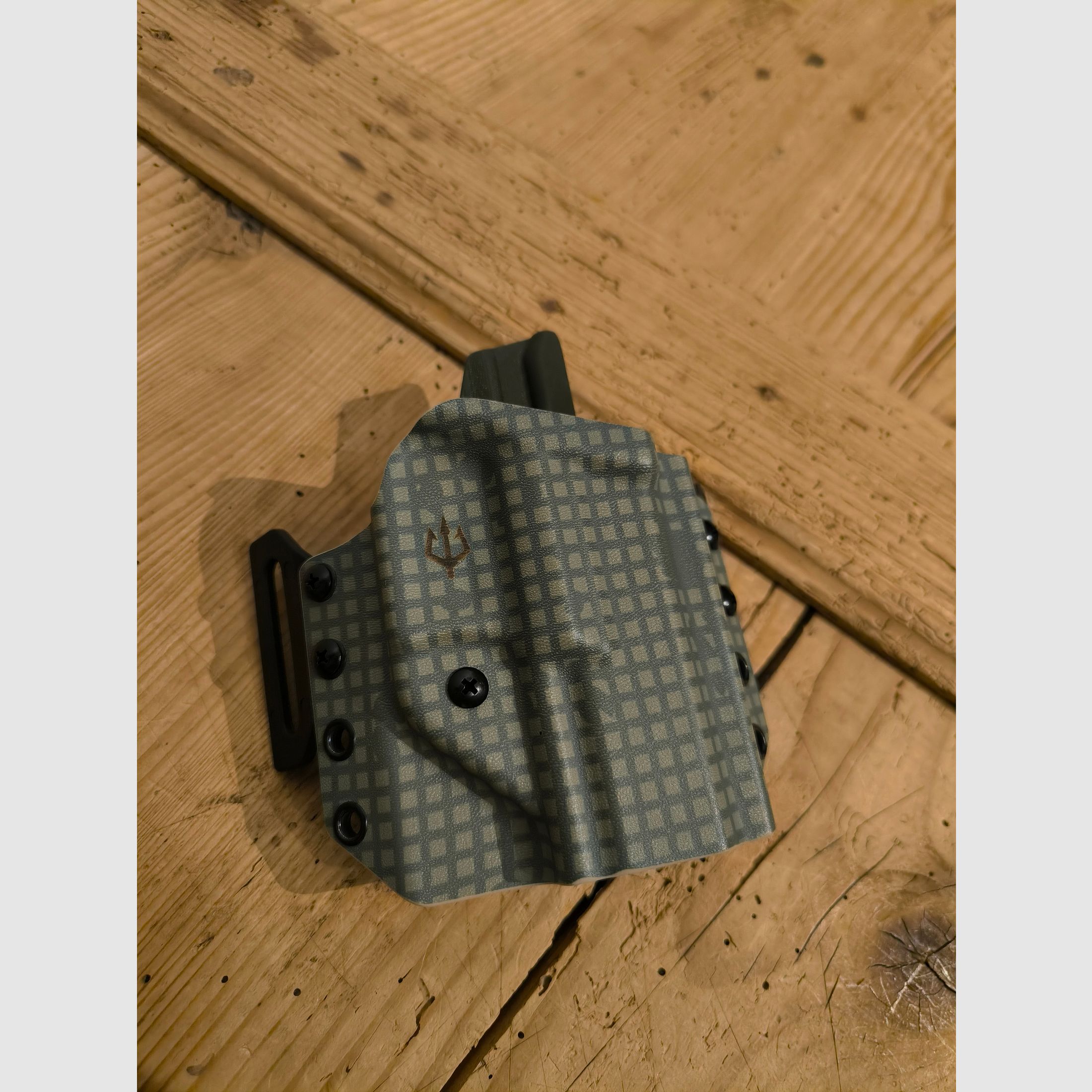 Funda Black Trident Springfield Echelon 4.0