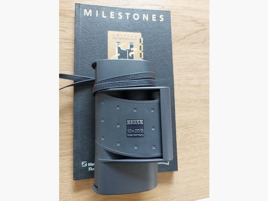 Zeiss 10x25B prism binoculars compact