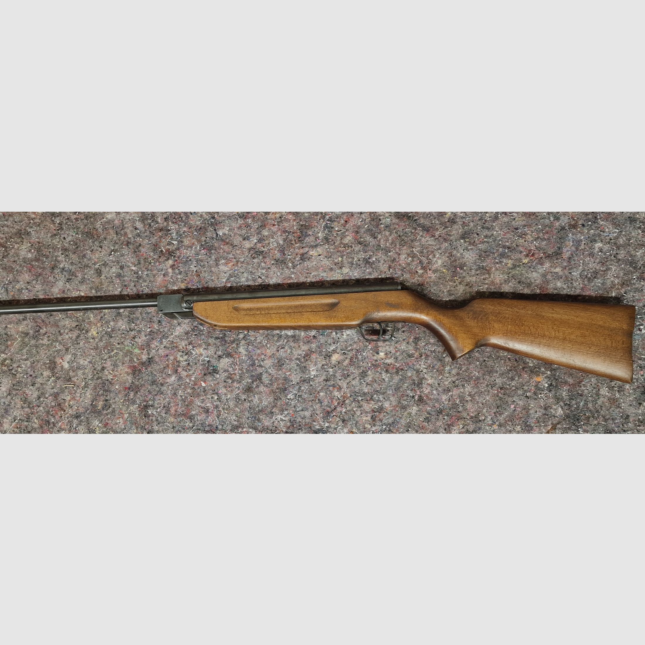 Luftgewehr Slavia 630 Modell 77