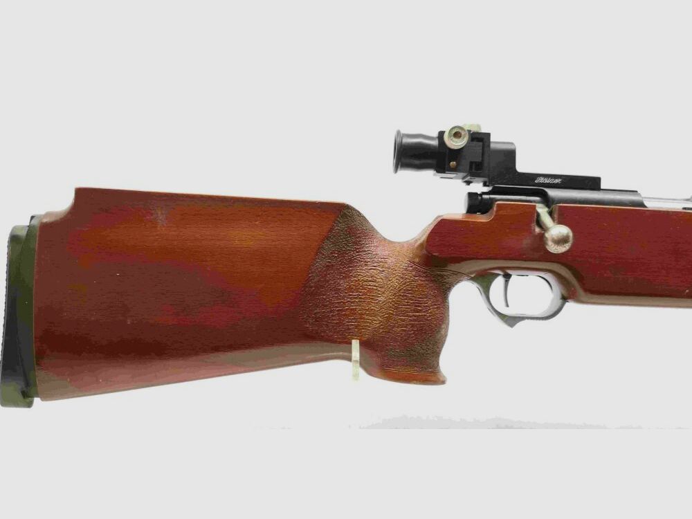 Armes de sport Suhl M150