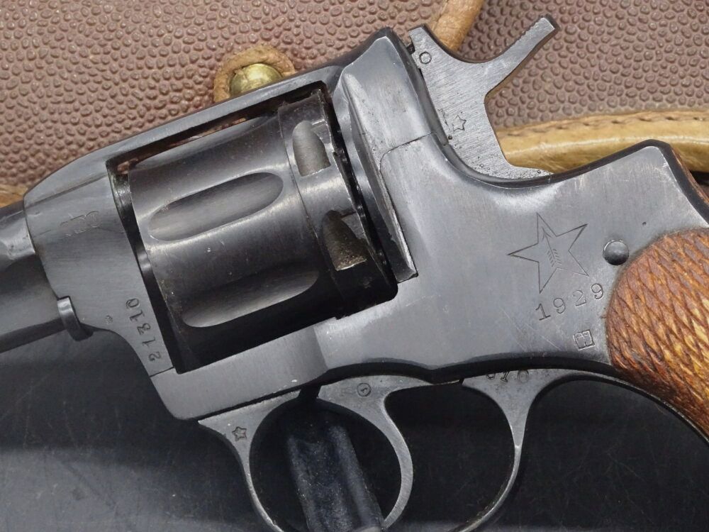 Nagant Revolver 1895 Bj 1929 Kaliber 7.62 Nagant inkl Holster 1895