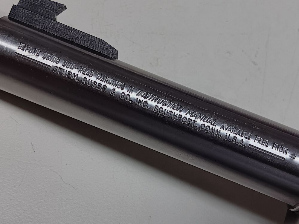 Sturm , Ruger & Co. Inc. Southport , Conn. USA Mark II - Target Stainless