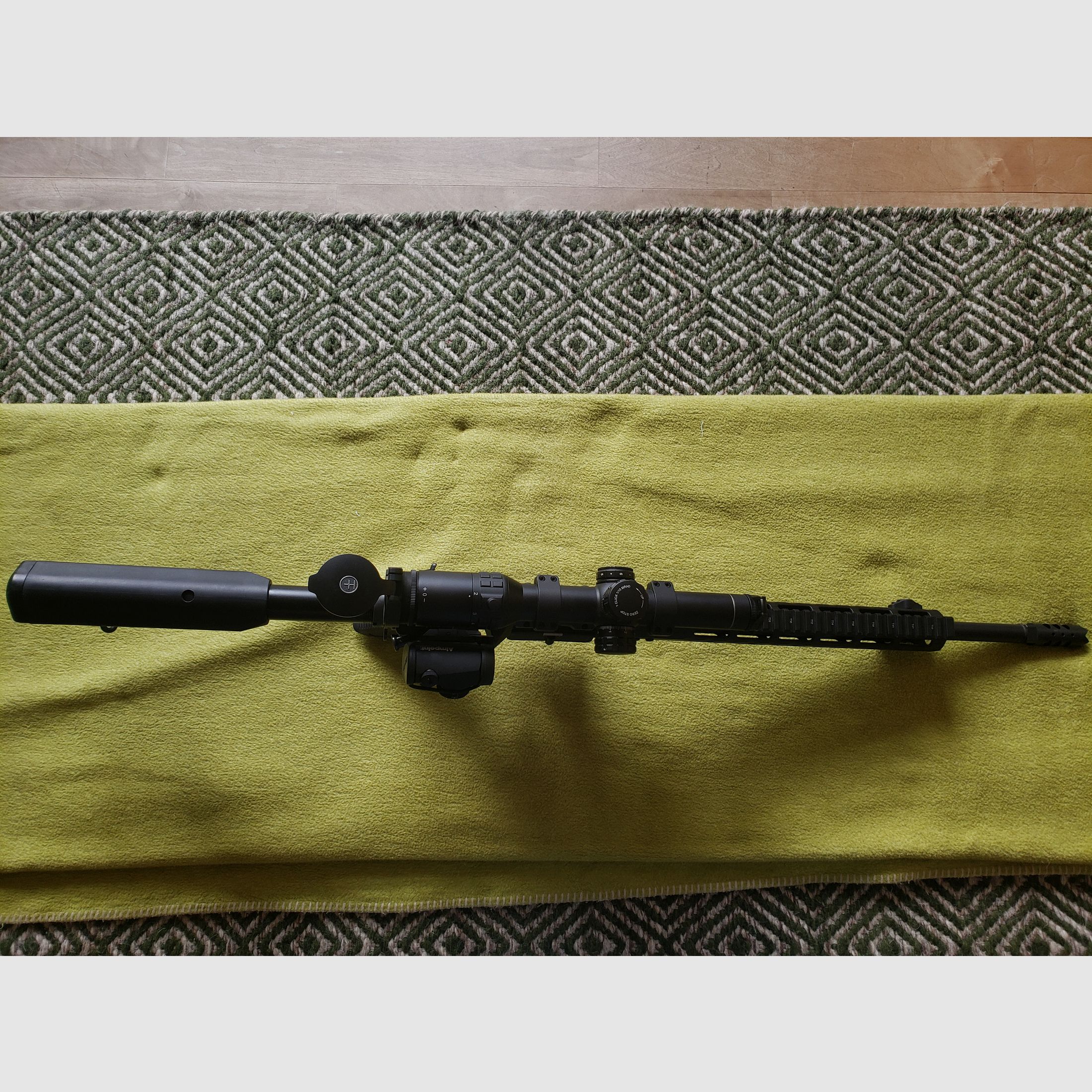 Oberland Arms OA 15 Black Label met Hawke Frontier 30 en Aimpoint H1, afbeelding 14 van 17