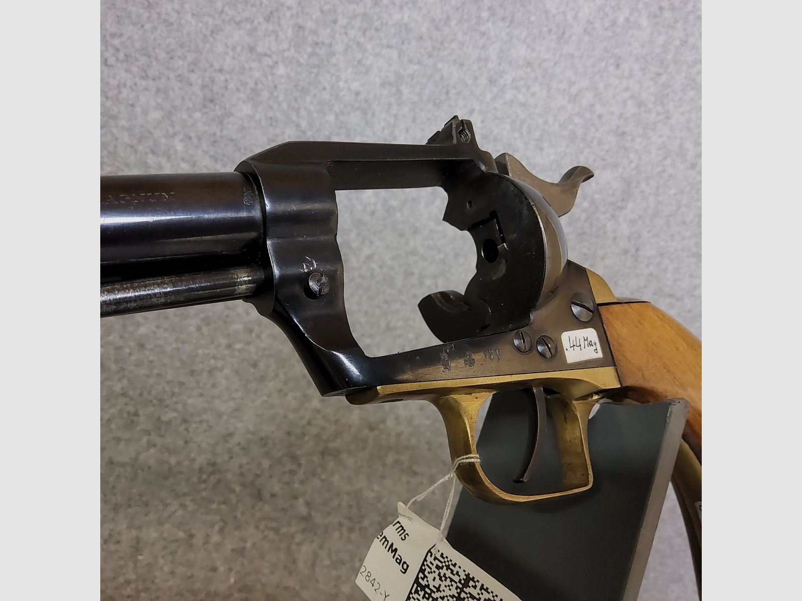 Intercontinental Arms	 Super Dakota