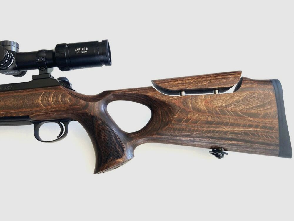 Sauer 101 GTI mit Zielfernglas und Schalldämpfer